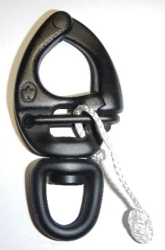 Wichard 3 17/32" Quick Release Snap Shackle "Hr" W/ Swivel Eye - Black 1