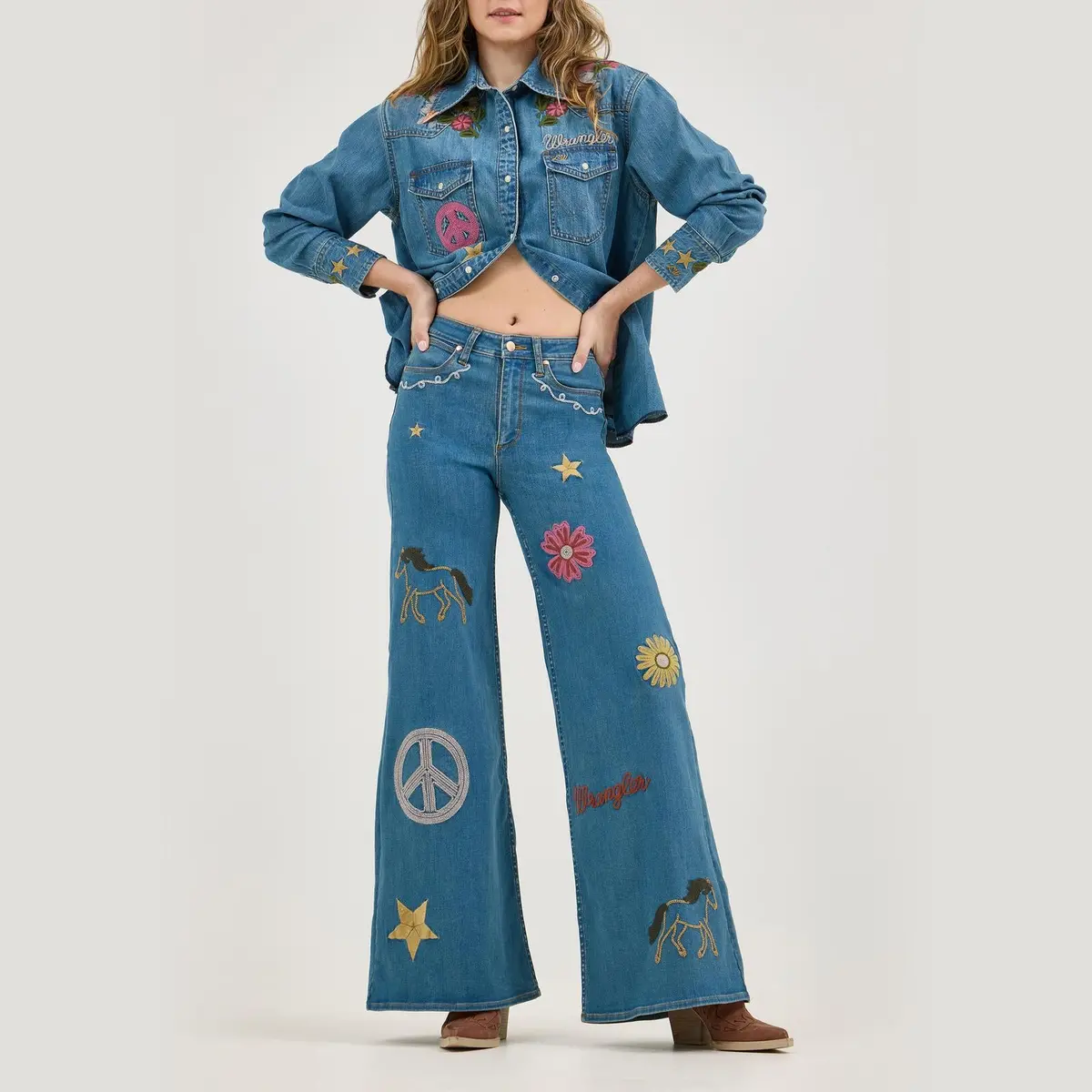 Wrangler X Lainey Wilson Embroidered Wide Leg Pant 1