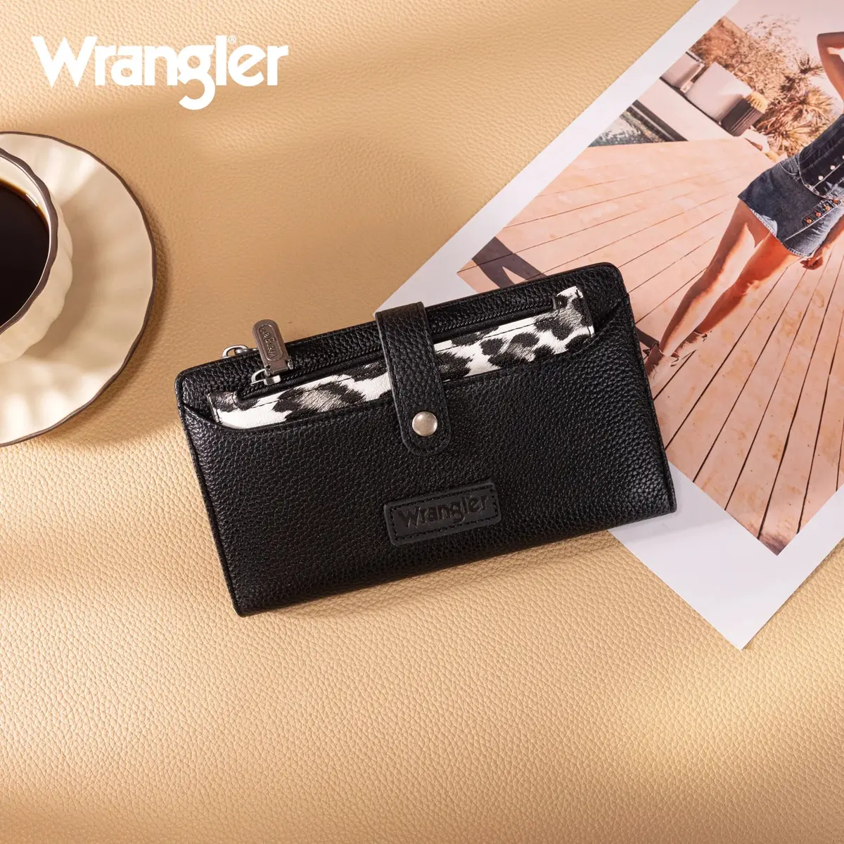 Wrangler Western Bi-Fold Rfid Wallet/Wristlet With Detachable Pouch- Black 1