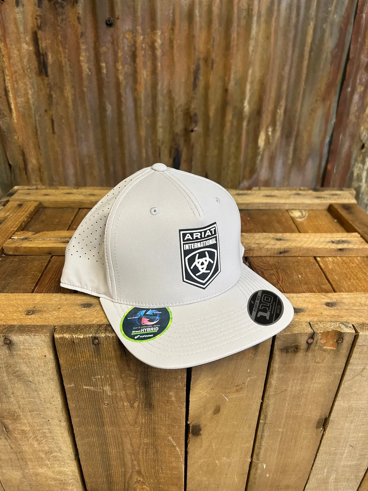 Ariat Grey Logo Ballcap 1