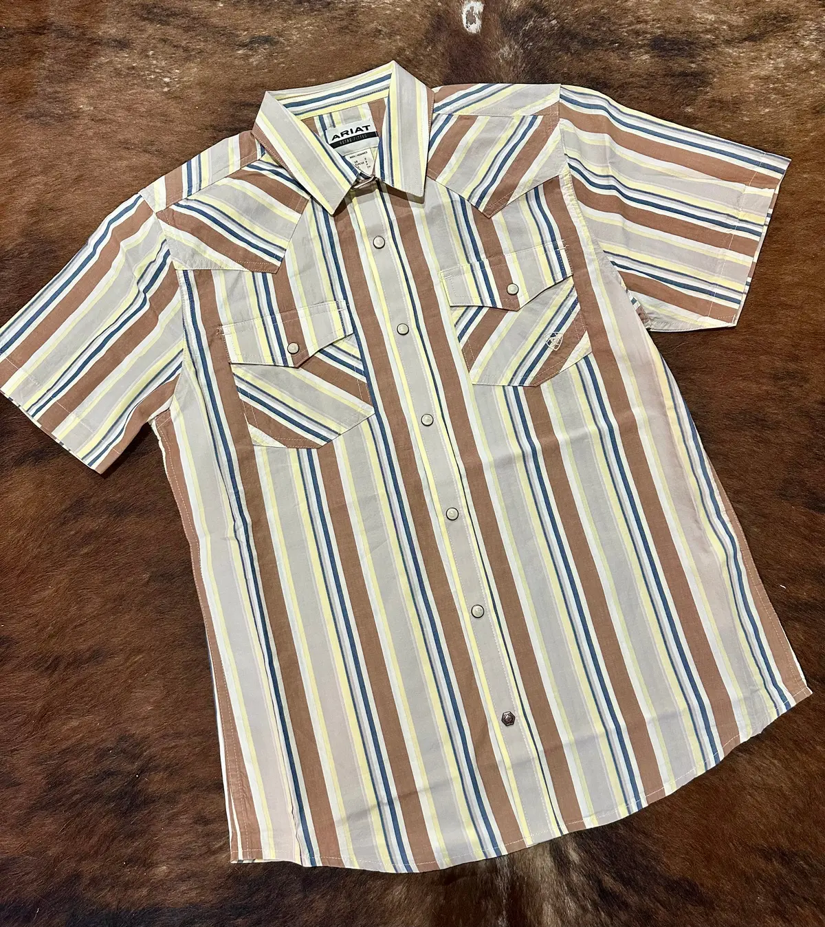 Ariat Men's Short Sleeve Button Up 1