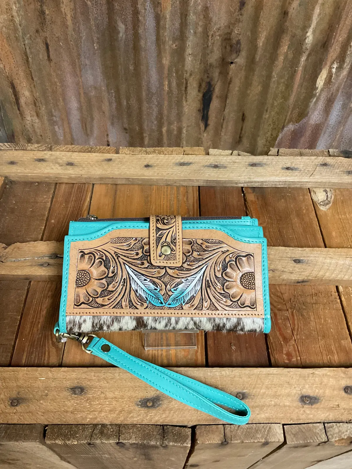 Challenger Turquoise Leather Cowhide Clutch/Wallet 1