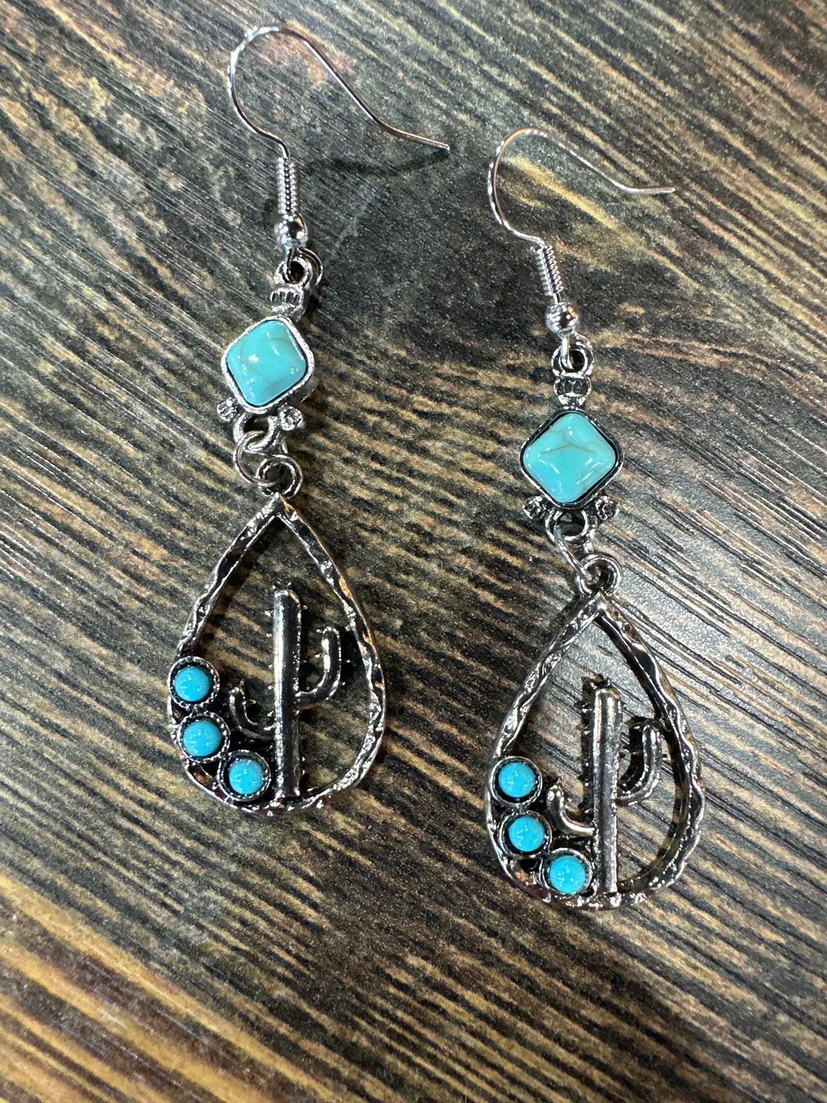 Cactus Drop Earrings 1