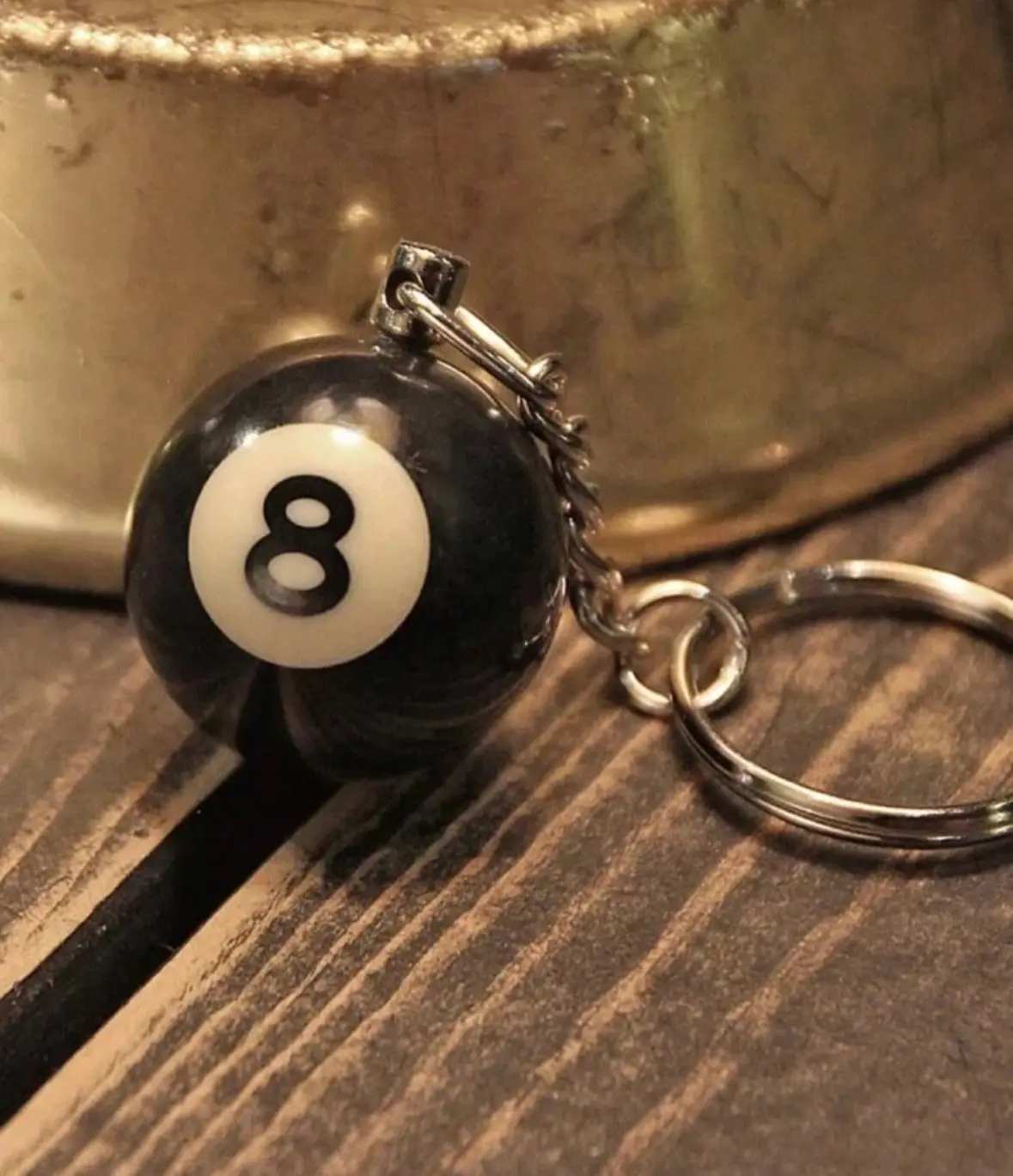 Eight Ball Keychain 1
