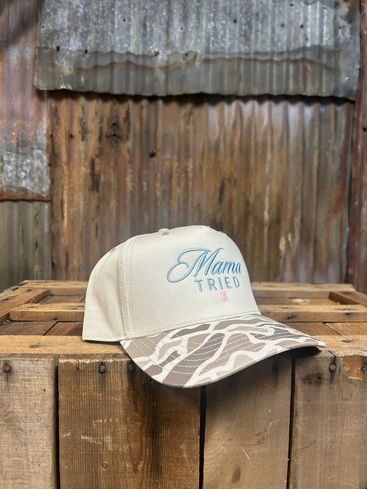 Mad Hatter Mama Tried Hat 1