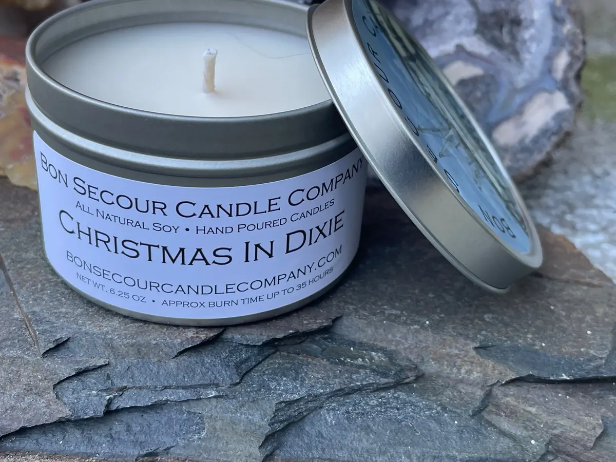 Christmas In Dixie Soy Candle Tin 1