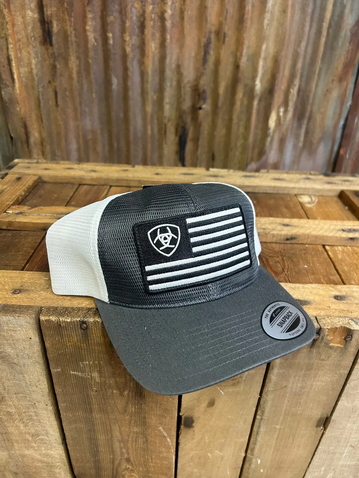 Ariat Flag Shield Hat 1