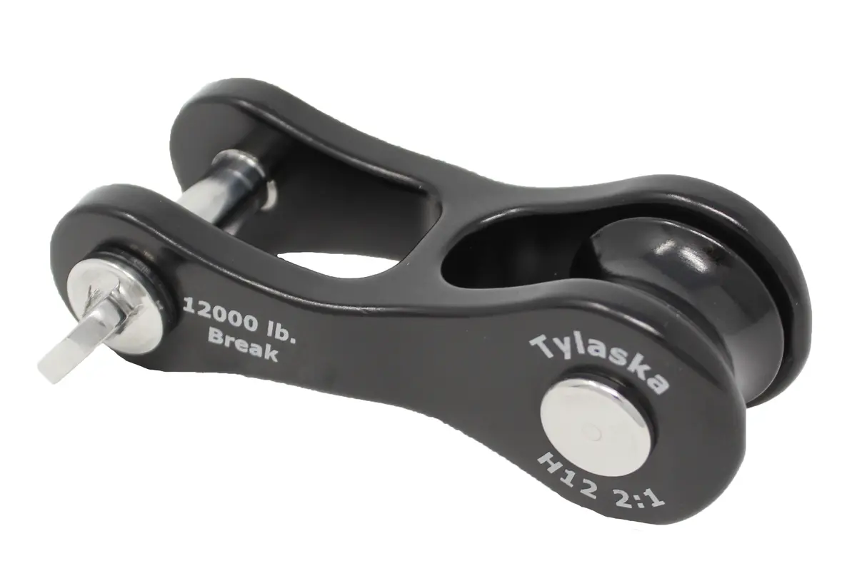 Tylaska H12 2:1 Aluminum Halyard Shackle 1