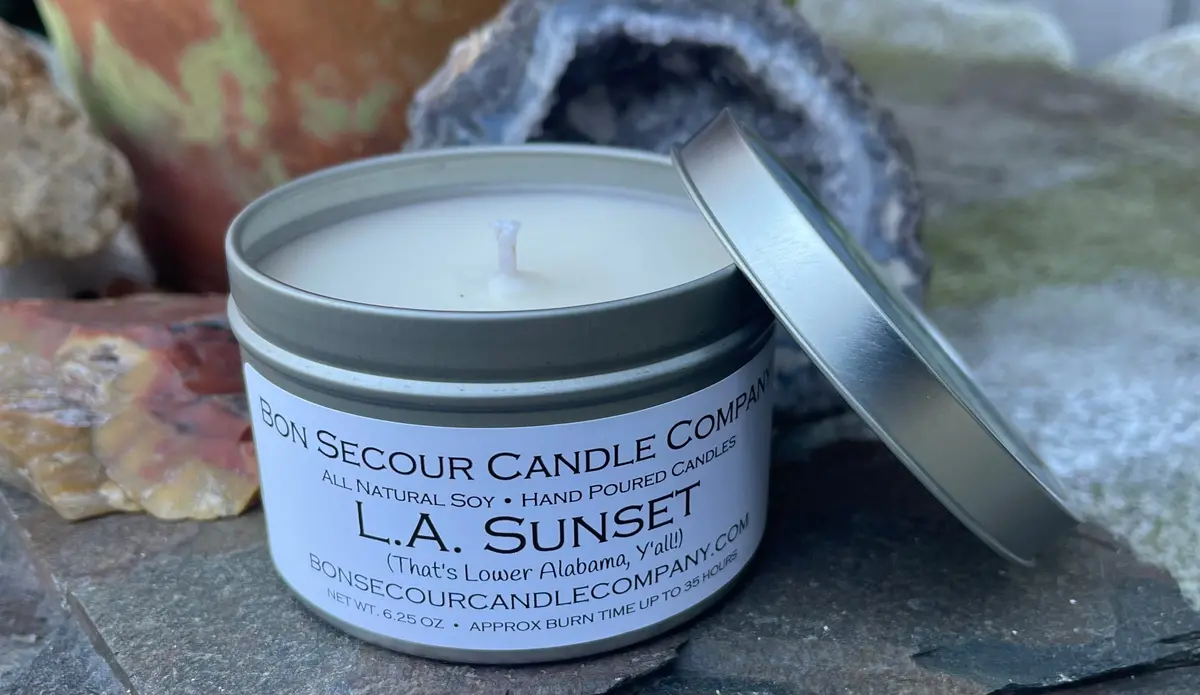 L.A. Sunset Soy Wax Candle Tin 1