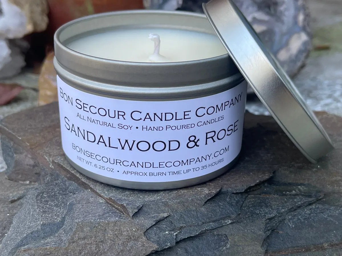 Sandalwood & Rose Soy Candle Tin 1