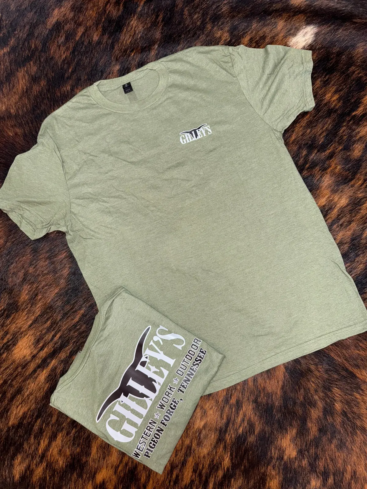 Gilley’s Pigeon Forge Graphic T-Shirt