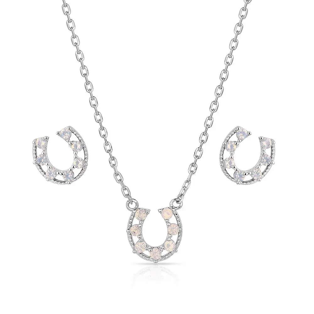 Montana Silversmiths Delicate Glamour Horseshoe Jewelry Set 1