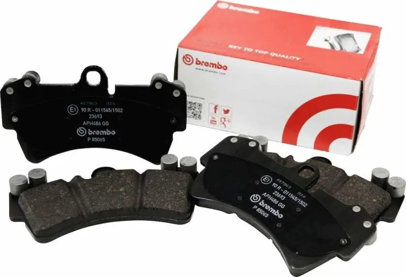 Brembo Front Ceramic Brake Pads For 2005–2011 Subaru Legacy & 2010–2011 Outback (Nao Oe Equivalent) 1